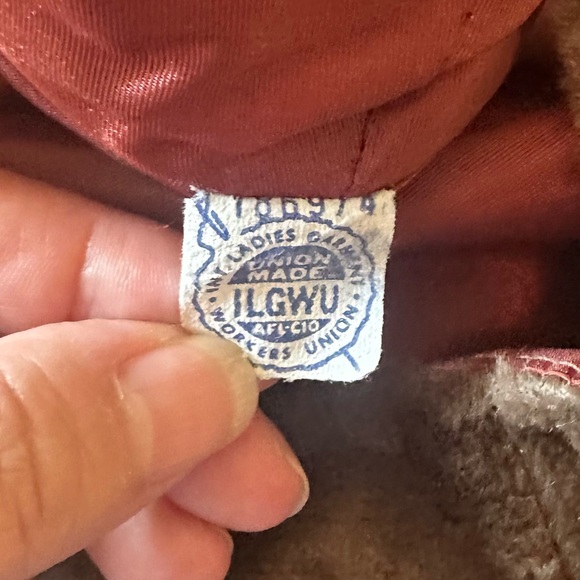 Vintage 1960s It’s Majestic mod brown faux fur velvet dress in size large. - Picture 10 of 10